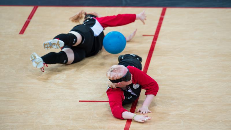 Amy KNEEBONE - Goalball - London 2012 Paralympic Games Amy KNEEBONE, Canada and her team mate defend