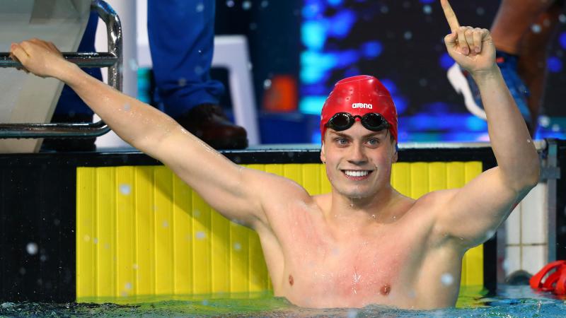 Thomas Hamer - Gold Coast 2018 a male Para swimmer celebrates his win in the pool